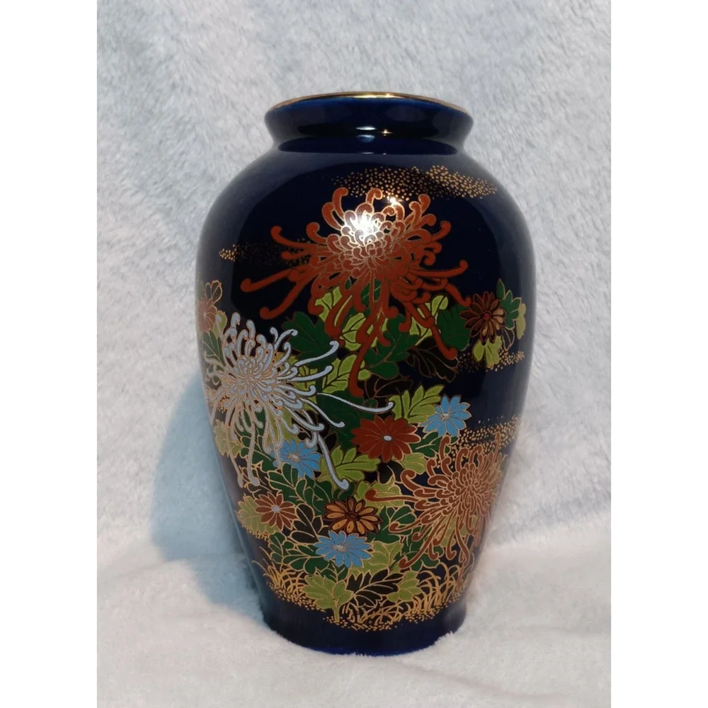 Japanese Nagoya Vintage Porcelain Vase Cobalt Blue Floral Gold Trim Collectible
